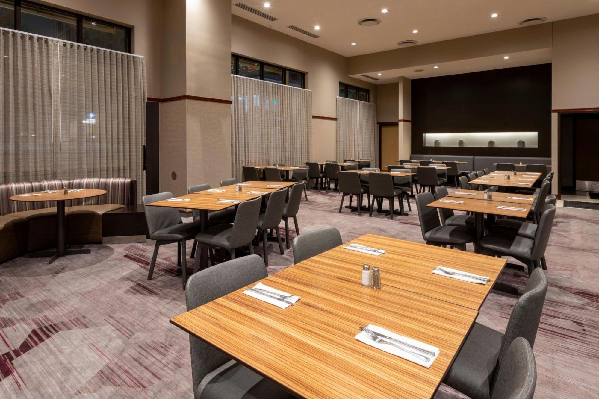 Courtyard Rochester Mayo Clinic Area/Saint Marys Ngoại thất bức ảnh